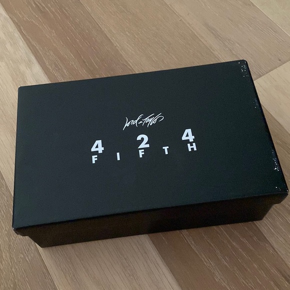 Lord & Taylor Deson blue heels suede size 7.5 - Picture 3 of 8